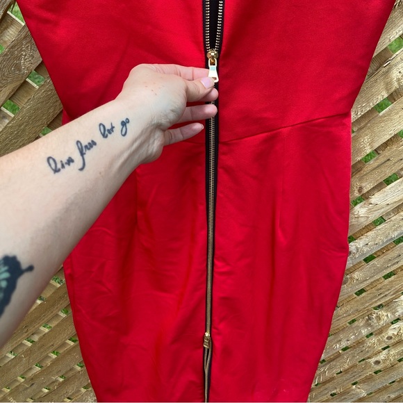 Red body con Dress - Picture 3 of 4